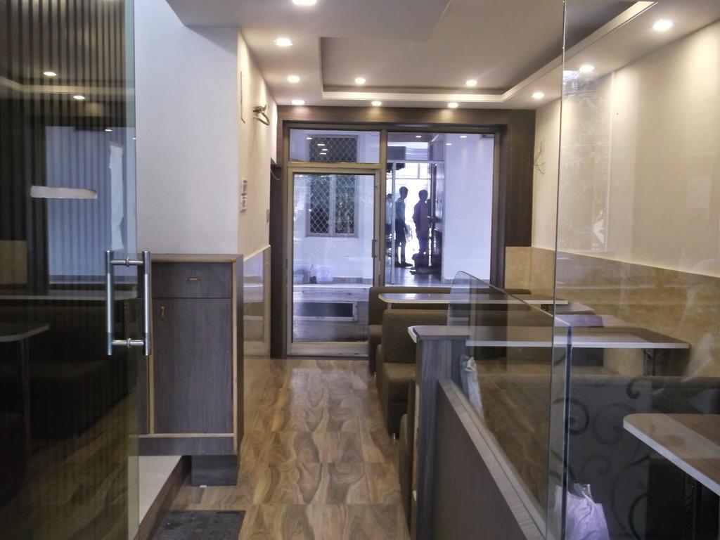 Hotel Abhineet Palace Jaipur Ngoại thất bức ảnh